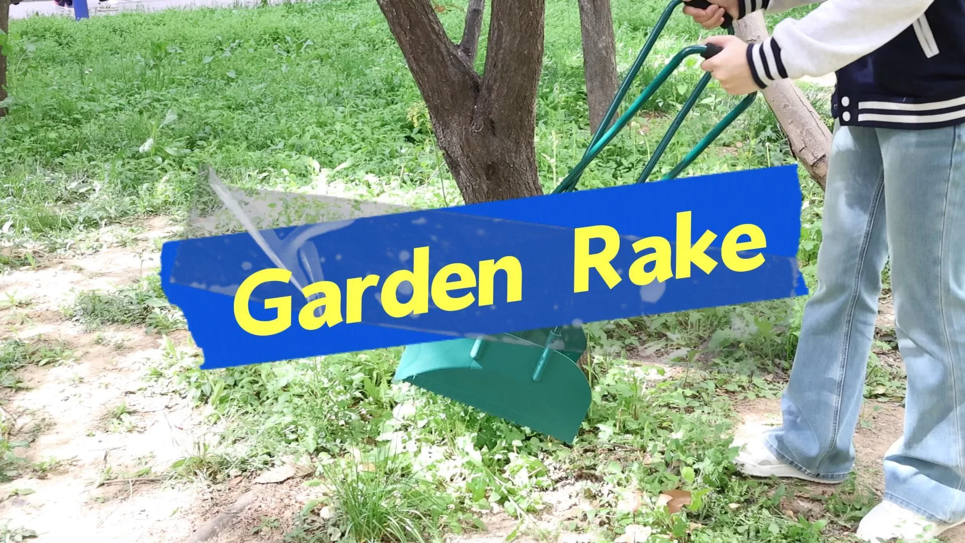 Garden Rake Hacks: Master Leaf Cleaning Like A Pro ในฤดูใบไม้ร่วงนี้